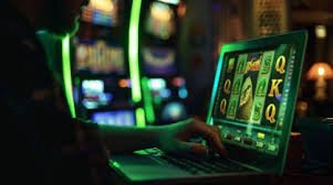 Ilustrasi permainan sportsbook dan slot online di mahaslot